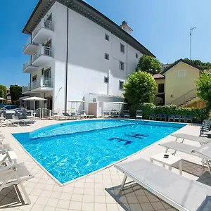 hotel-embassy-riccione.riccione-hotels.org/