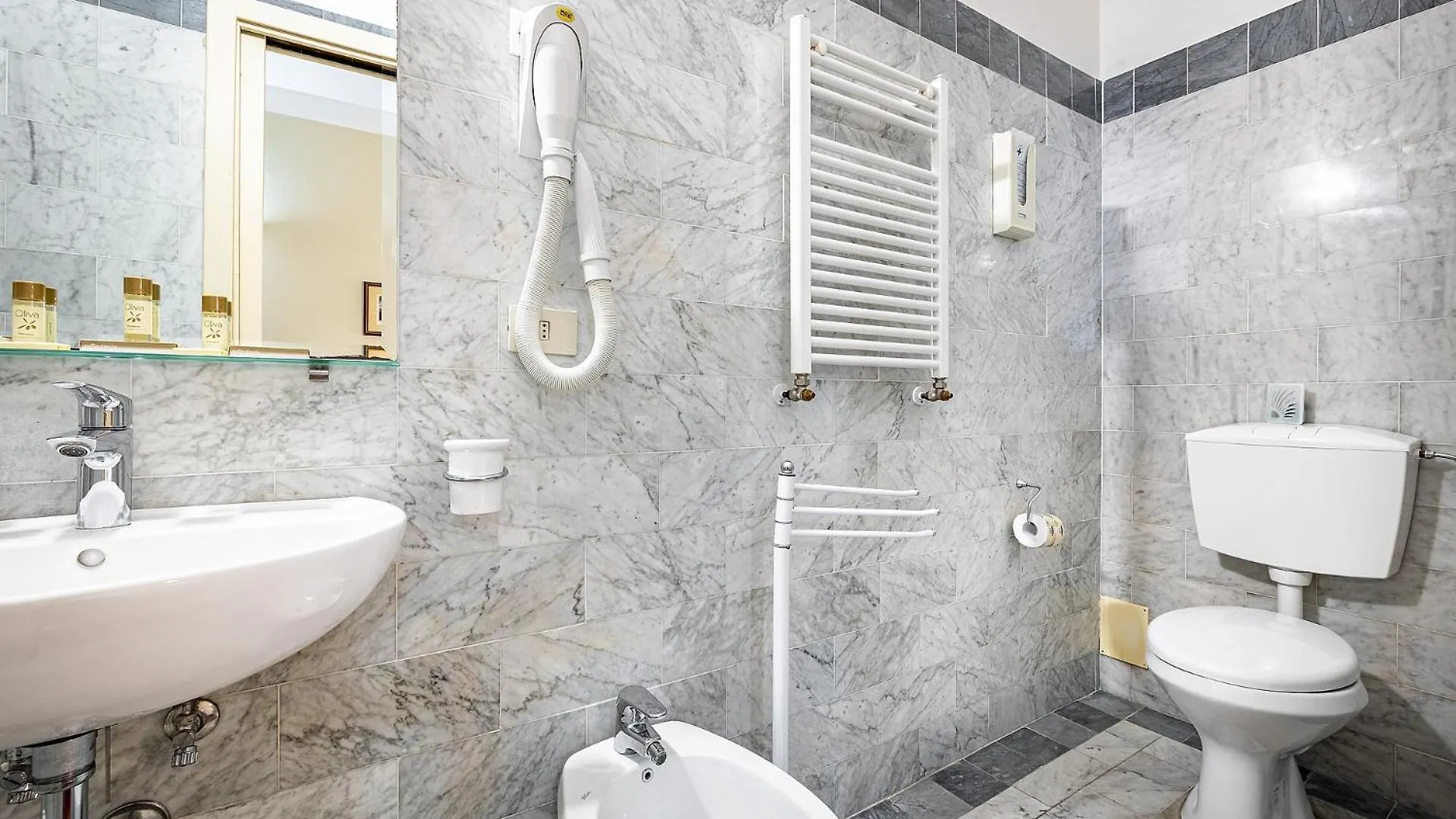 Bellevue House Affittacamere Florence Italy